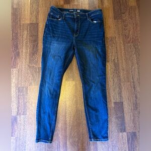 Old Navy Skinny jeans